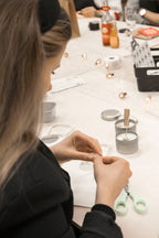 13.Dezember 2025 12-15 Uhr  - Workshop "First Glow" Kerzenherstellung in Axams