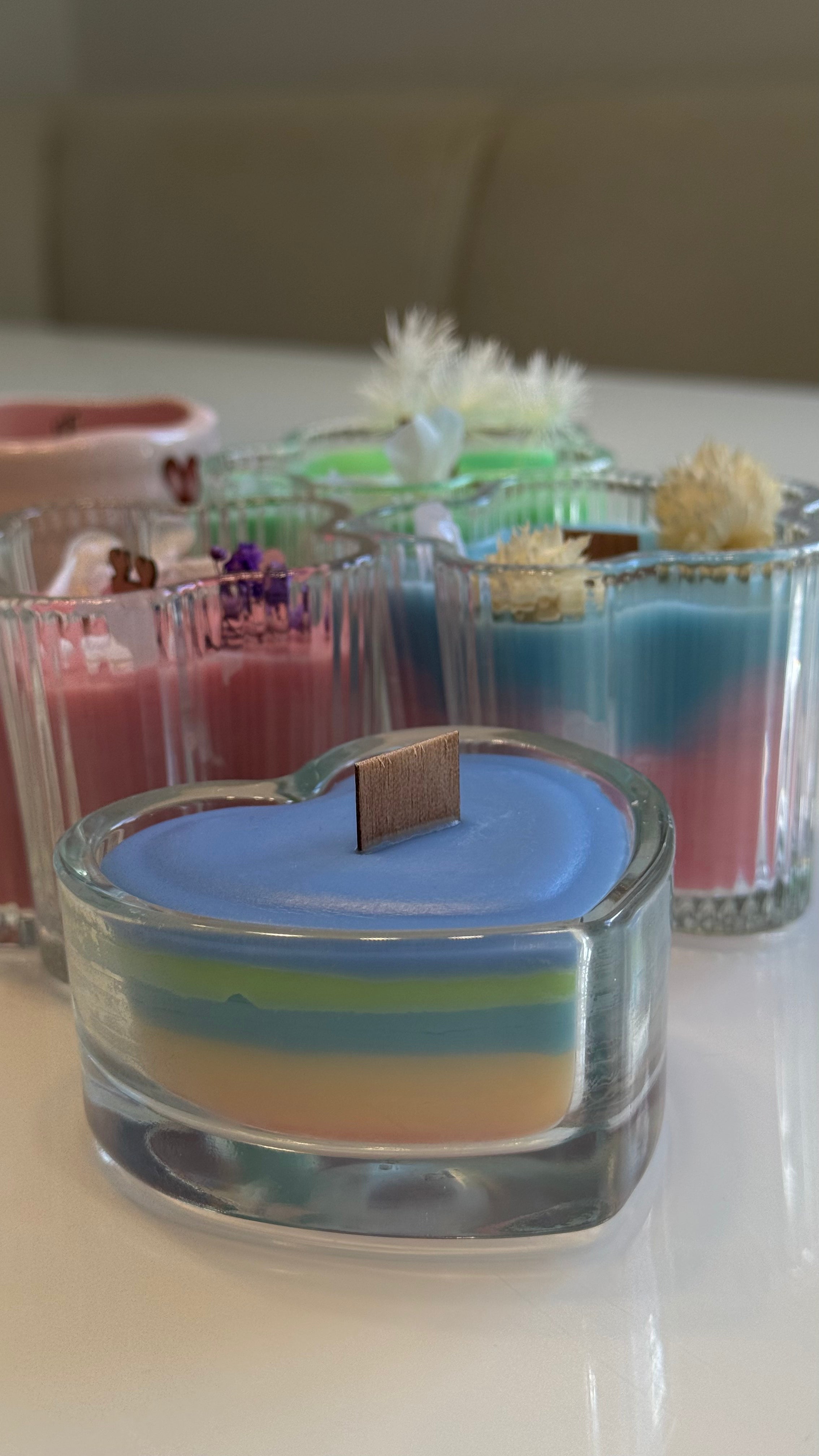 29 März  11-14 Uhr  - Workshop "Light & Color" Kerzenherstellung für Kinder